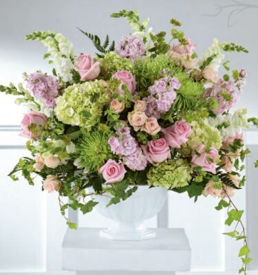 Pedastal In Pink (S15)